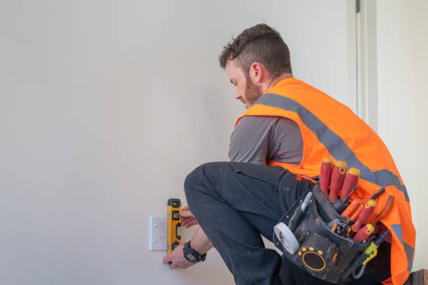Best Commercial Electrician Services  in White Hall, IL